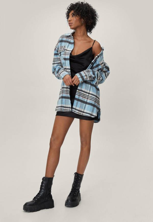 boohoo Geborstelde Geruite Mini Blouse Jurk Met Zak Detail, Baby Blue